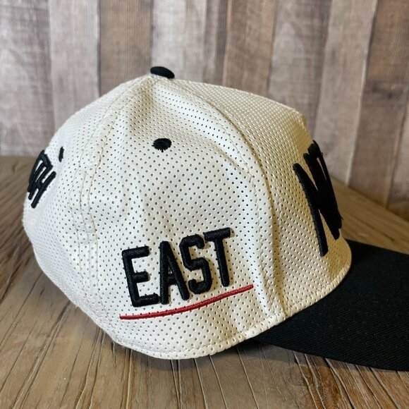 Men’s EAST WEST SOUTH NORTH Snapback Hat - Picture 5 of 8